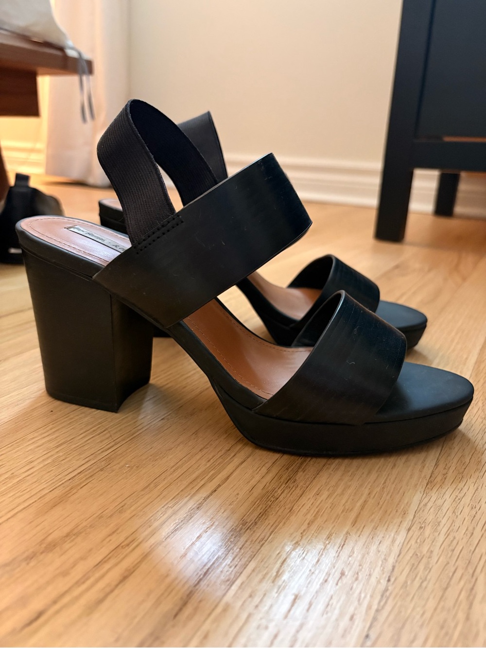 &other Stories Black Platform Block Heel Sandals with Elastic Back